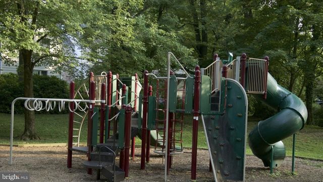 4716 MERIVALE RD, Chevy Chase, MD 20815