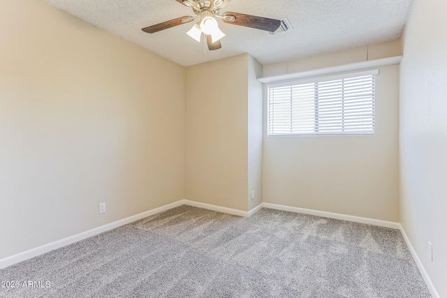 307 S OCEAN Drive, Gilbert, AZ 85233