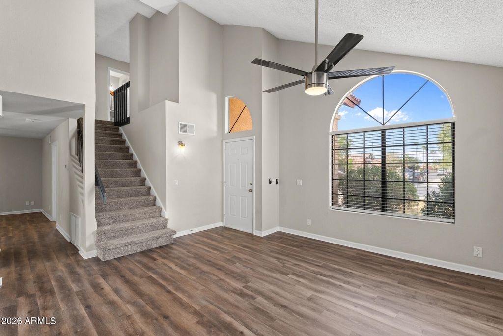 307 S OCEAN Drive, Gilbert, AZ 85233 — photo 2