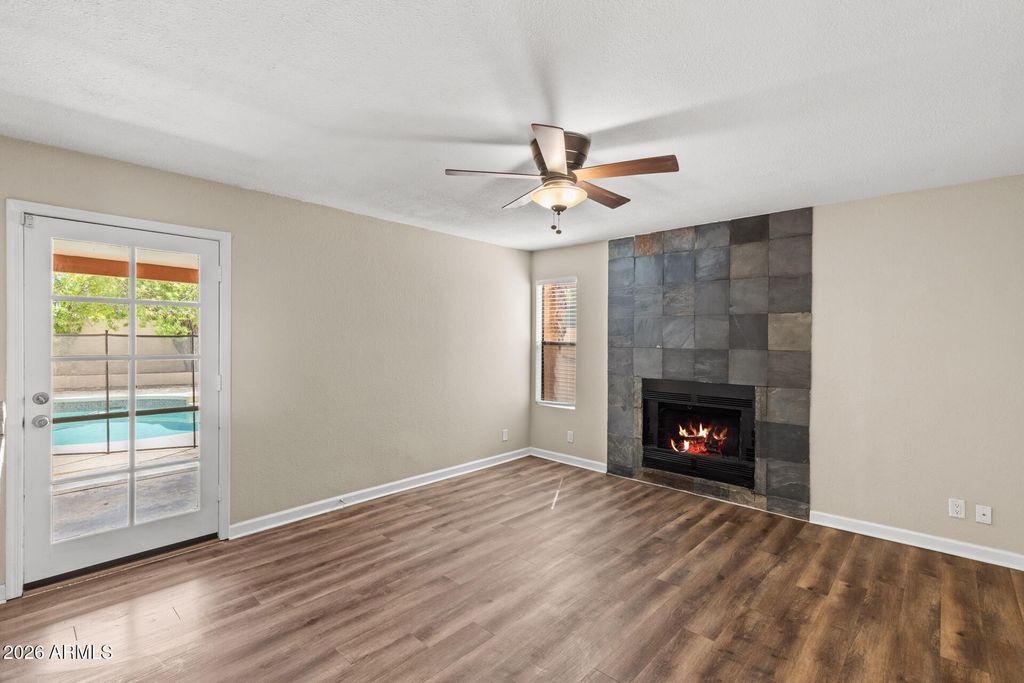 307 S OCEAN Drive, Gilbert, AZ 85233 — photo 3
