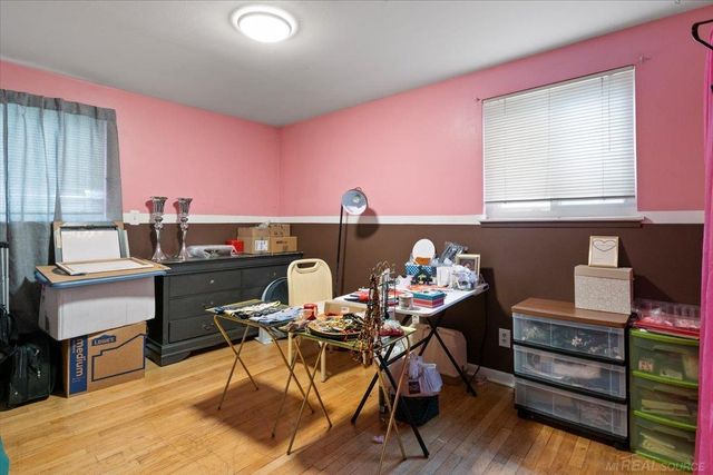 35980 Carlisle Street, Clinton Twp, MI 48035