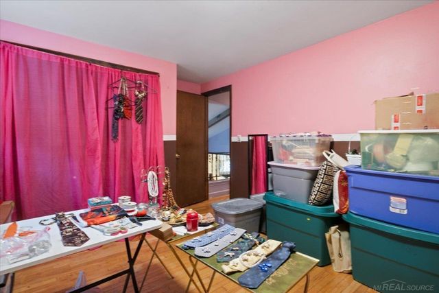 35980 Carlisle Street, Clinton Twp, MI 48035