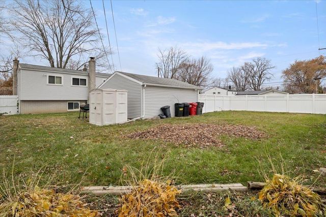 35980 Carlisle Street, Clinton Twp, MI 48035