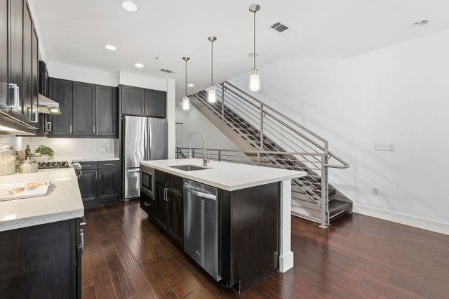 2002 Glen Allen ST 104, Austin, TX 78704