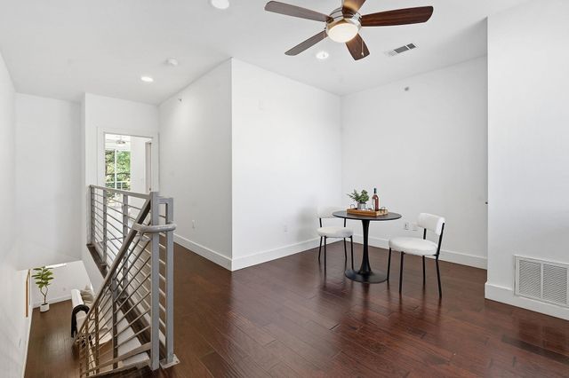 2002 Glen Allen ST 104, Austin, TX 78704