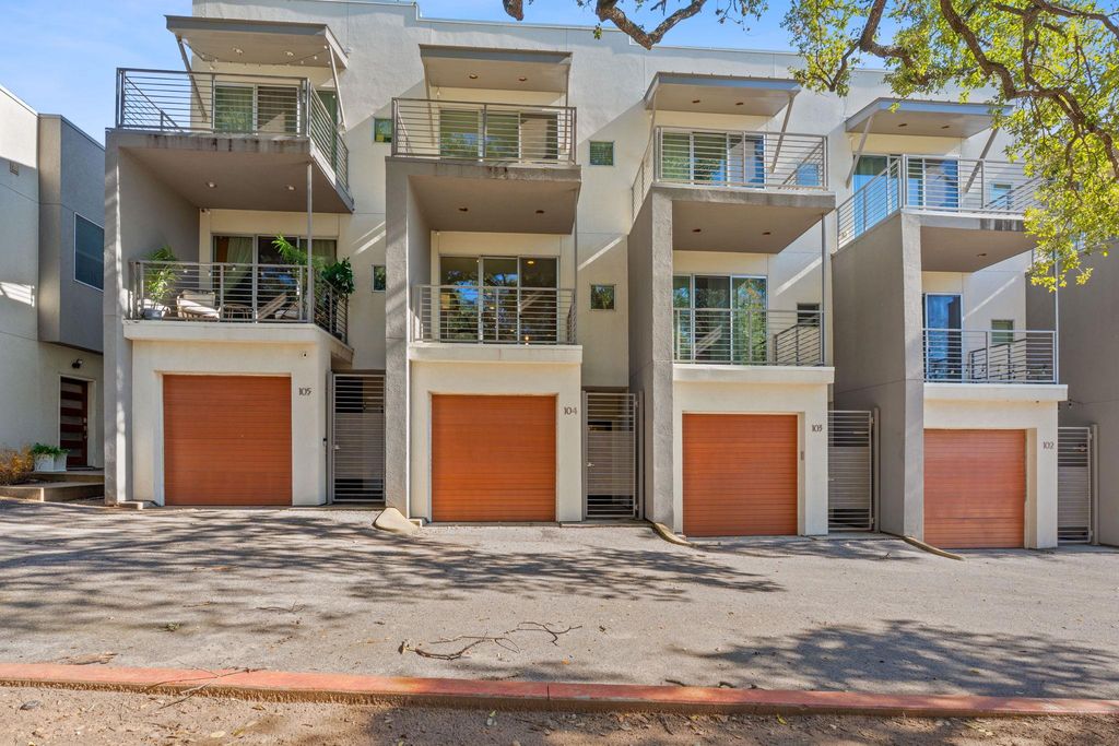 2002 Glen Allen ST 104, Austin, TX 78704