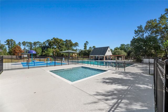 25008 Calais New Court, Kingwood, TX 77339