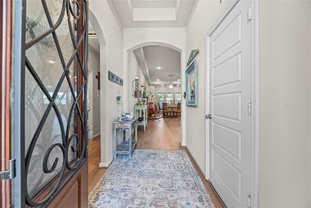25008 Calais New Court, Kingwood, TX 77339