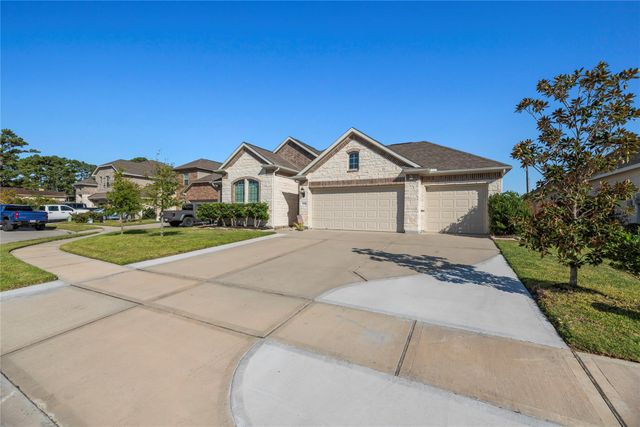 25008 Calais New Court, Kingwood, TX 77339