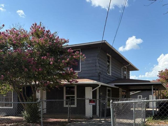 3107 GOLDEN AVE, San Antonio, TX 78211