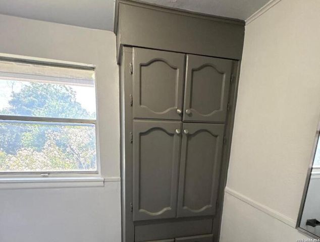 3107 GOLDEN AVE, San Antonio, TX 78211