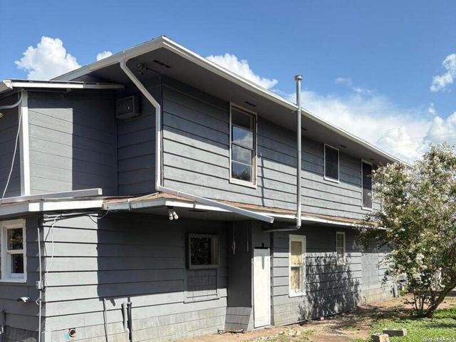 3107 GOLDEN AVE, San Antonio, TX 78211