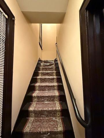 371 Fulton Street 2, Elgin, IL 60120