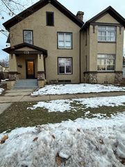 371 Fulton Street 2, Elgin, IL 60120