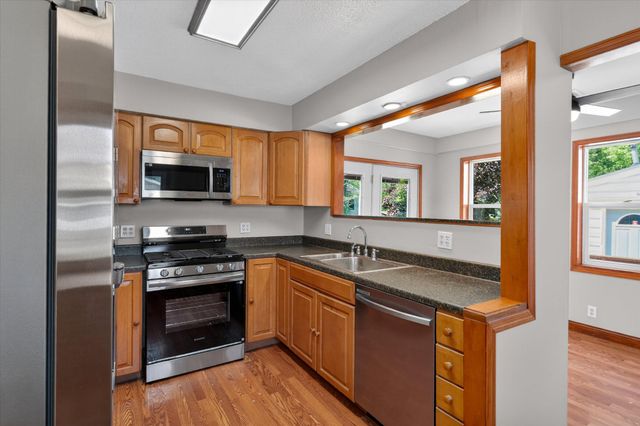 174 Brown Street, Grass Lake, MI 49240