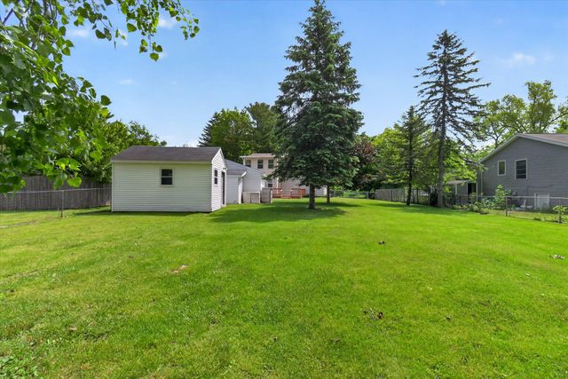 174 Brown Street, Grass Lake, MI 49240