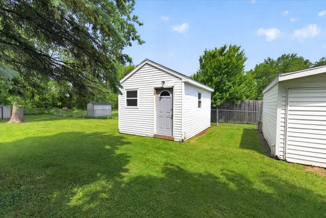 174 Brown Street, Grass Lake, MI 49240