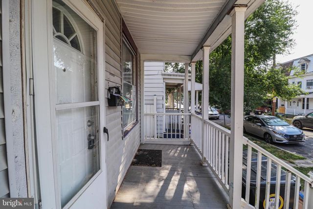 1913 NORTH ST, Harrisburg, PA 17103