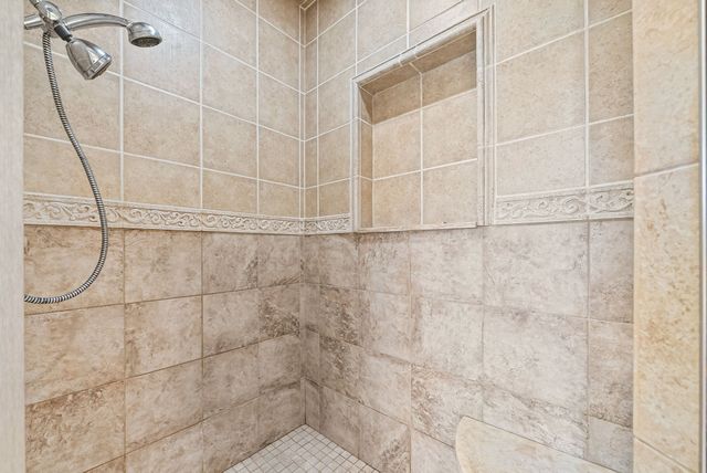 3154 Quincy Ln, Clarksville, TN 37043