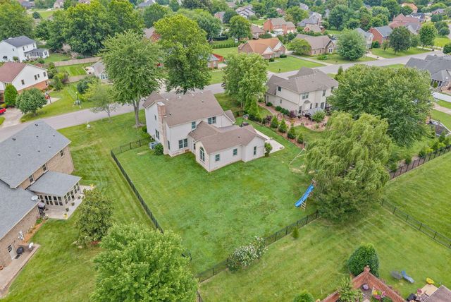 3154 Quincy Ln, Clarksville, TN 37043