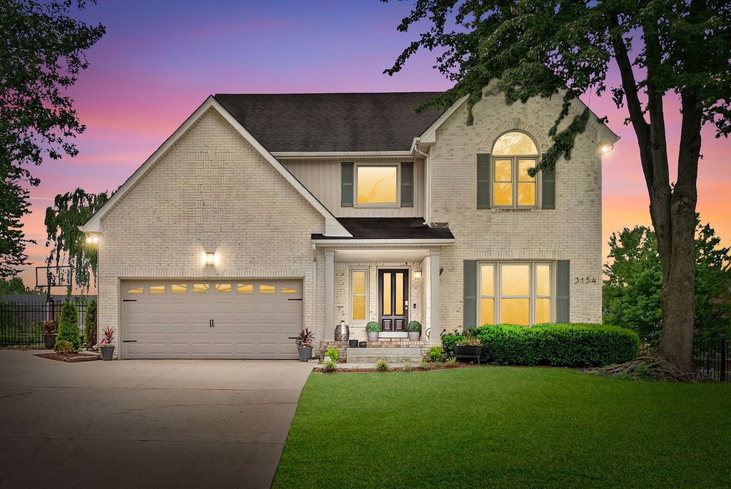 3154 Quincy Ln, Clarksville, TN 37043