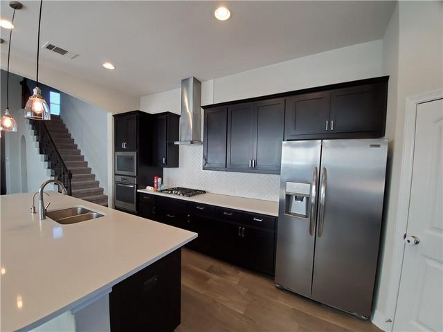 5516 Traviston CT, Austin, TX 78738