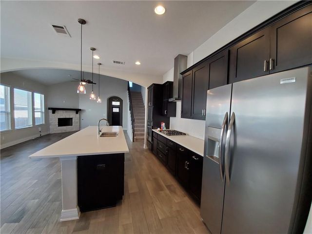 5516 Traviston CT, Austin, TX 78738