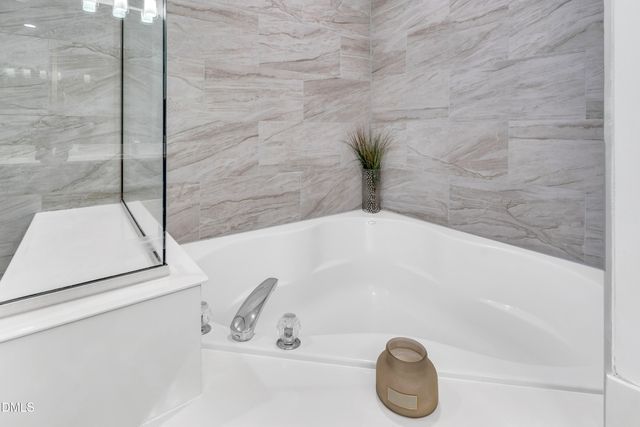 2641 Hamlet Green Drive, Raleigh, NC 27614