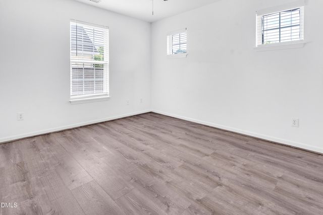 2641 Hamlet Green Drive, Raleigh, NC 27614