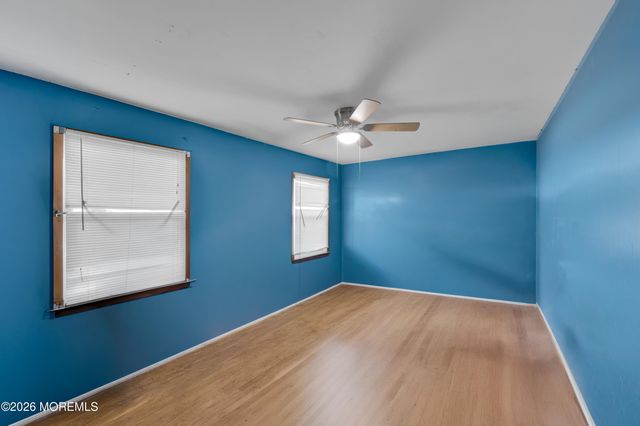 31 Titanic Road, Forked River, NJ 08731