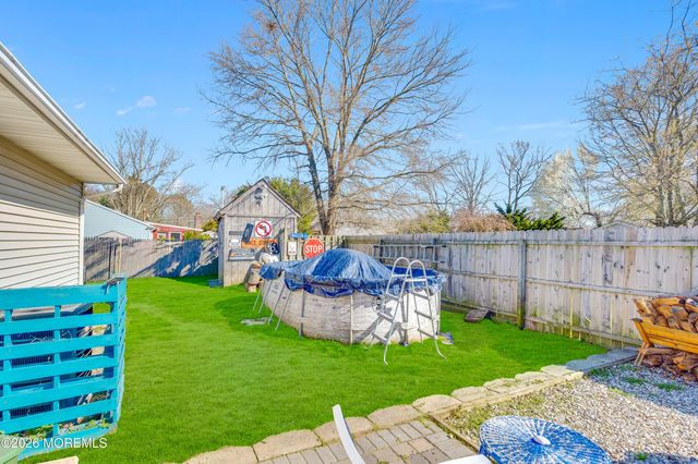 31 Titanic Road, Forked River, NJ 08731
