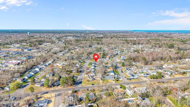 31 Titanic Road, Forked River, NJ 08731