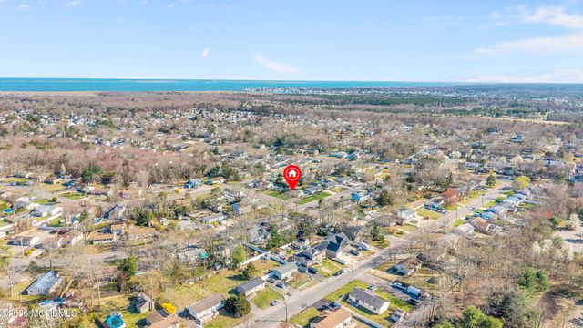 31 Titanic Road, Forked River, NJ 08731