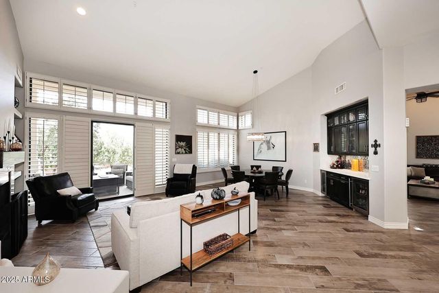 11644 E Del Timbre Drive, Scottsdale, AZ 85259