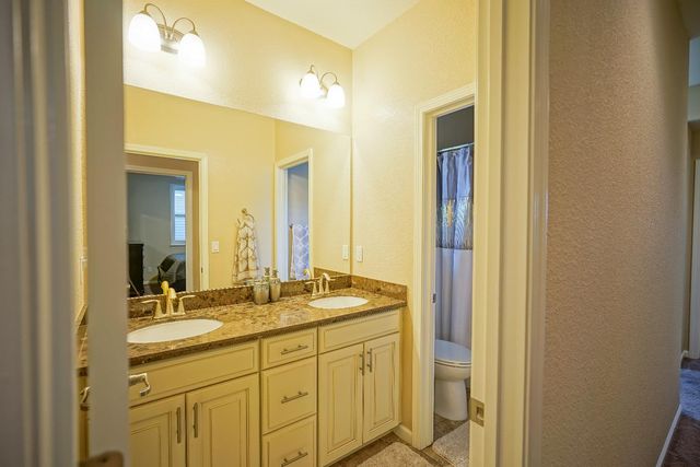 2364 Wharton Ln, Roseville, CA 95747