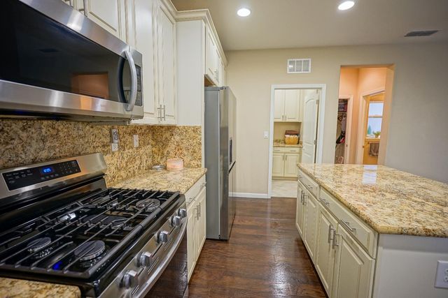 2364 Wharton Ln, Roseville, CA 95747