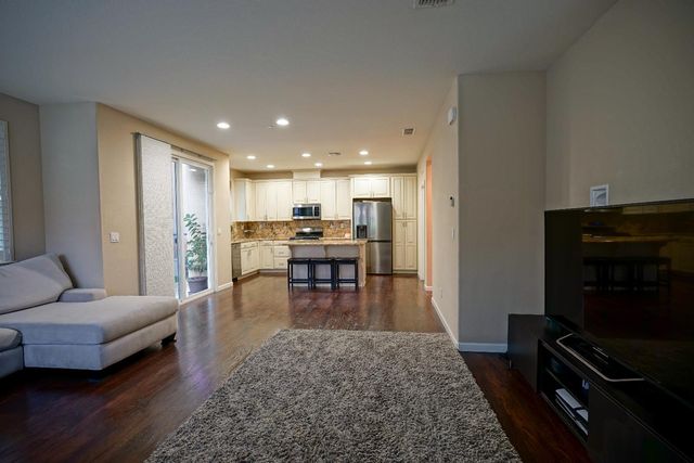 2364 Wharton Ln, Roseville, CA 95747