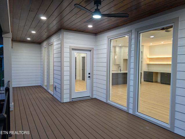342 Enclave Way, Kingston, TN 37763
