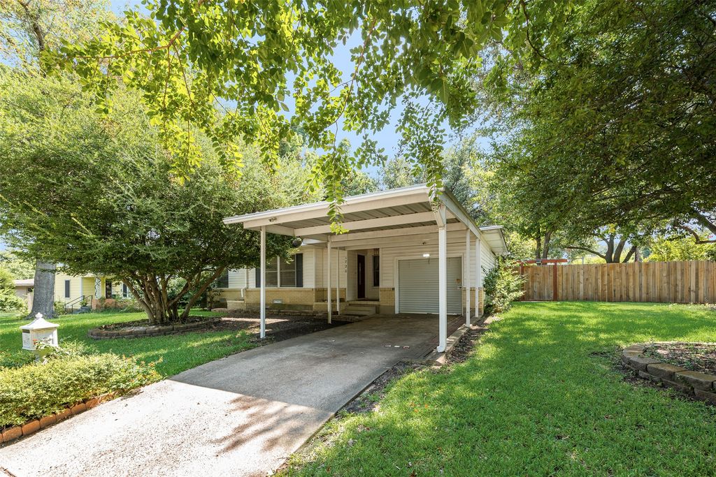 1720 Inwood Boulevard, Garland, TX 75042