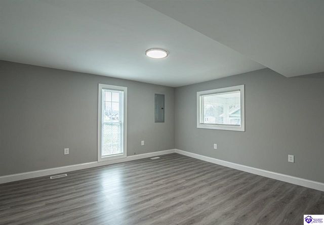 311 Church Street, Vine Grove, KY 40175