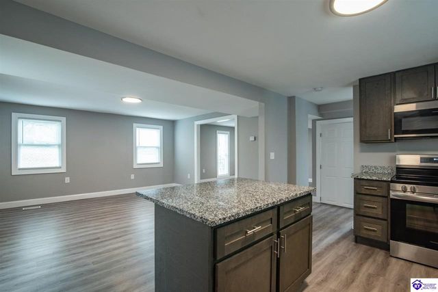 311 Church Street, Vine Grove, KY 40175