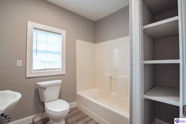 311 Church Street, Vine Grove, KY 40175