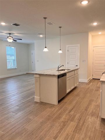 444 Parkline DR 31A, Georgetown, TX 78626