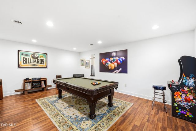 412 Shade Tree Way, Johnson City, TN 37604