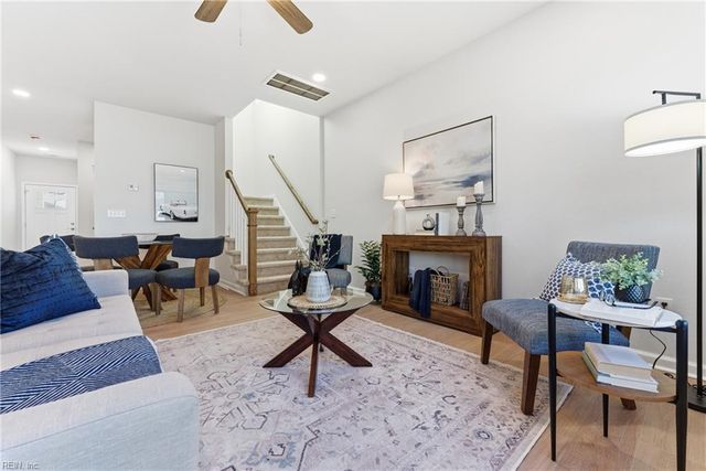 893 Railroad AVE, Chesapeake, VA 23324