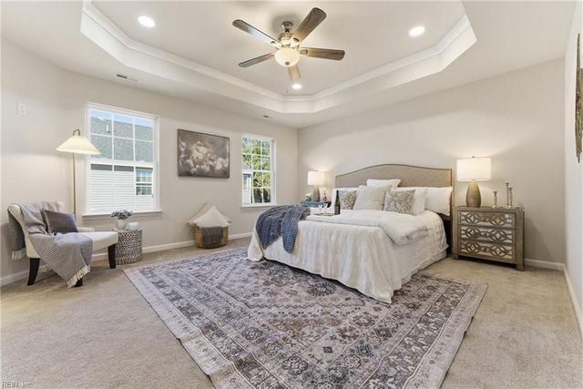 893 Railroad AVE, Chesapeake, VA 23324