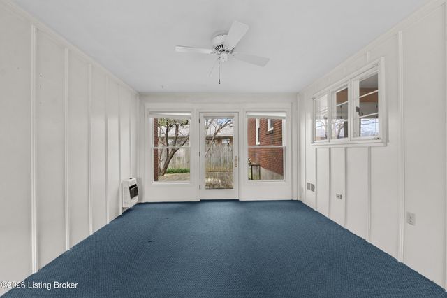 7011 Dartmoor Dr, Louisville, KY 40222