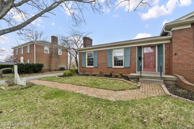 7011 Dartmoor Dr, Louisville, KY 40222