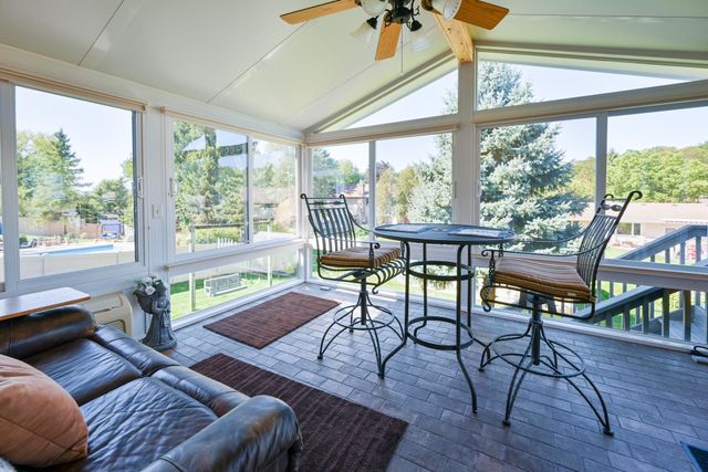 12892 Essex Way, Apple Valley, MN 55124