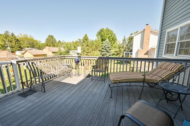 12892 Essex Way, Apple Valley, MN 55124